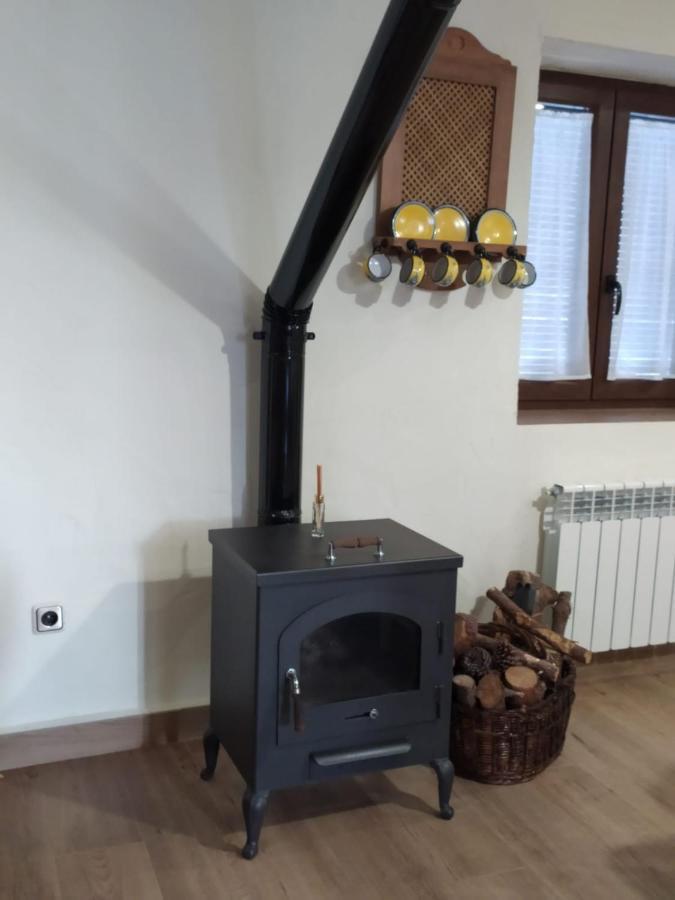 Casa De Vacaciones El Naranjo 피에드랄라베스 외부 사진